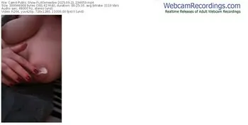 cam4-littlenewbie-09-21-2025-23-46-53