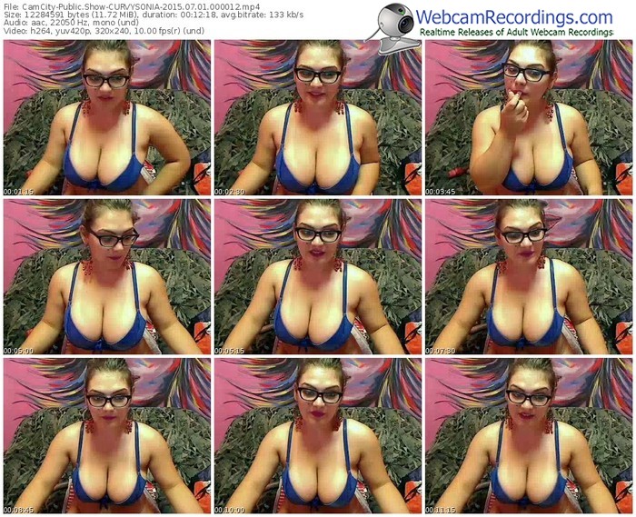 camcity-curvysonia-public-show-07_01_2015-00_00_12