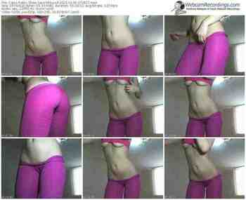 cams-squirt4guys-public-show-02_09_2015-07_26_17