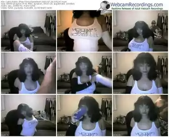 cams-tinychameleon-public-show-07_26_2015-03_52_47