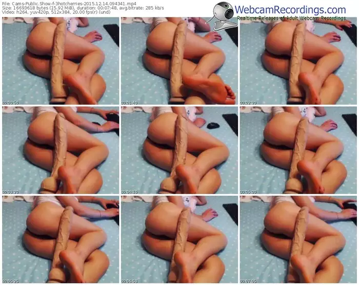 cams-3hotcherries-webcam-show-12_14_2015-09_43_41