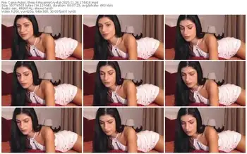 cams-roxannecrystal-11-28-2025-17-44-18