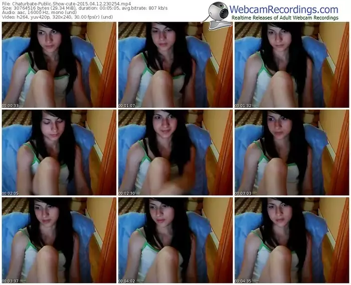 chaturbate-cute-public-show-04_12_2015-23_02_54