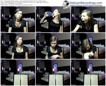 chaturbate-siennalivesfree-public-show-07_21_2015-07_34_52