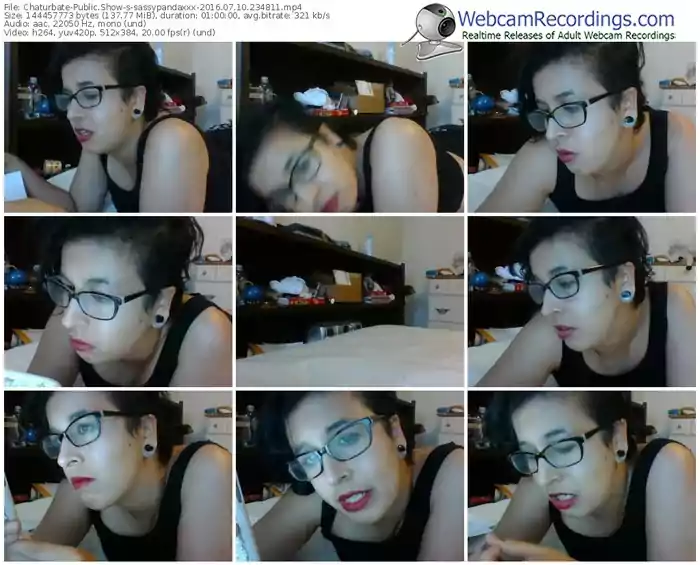 chaturbate-sassypandaxxx-webcam-show-07_10_2016-23_48_11