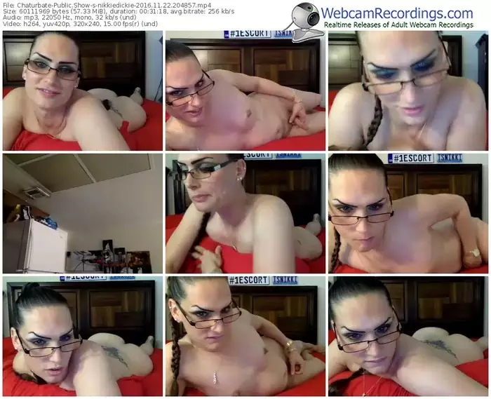 chaturbate-nikkiedickie-webcam-show-11_22_2016-20_48_57