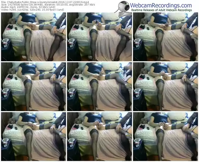 chaturbate-lovenylonsalot-webcam-show-12_07_2016-22_00_19