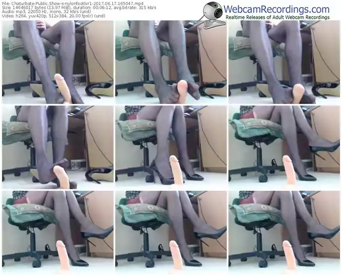 chaturbate-nylonfootlvr1-webcam-show-06_17_2017-16_50_47