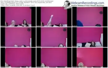 flirt4free-carol_n_and_melody_rose-public-show-06_01_2015-11_42_28