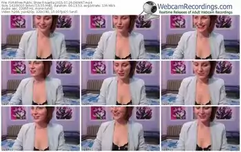 flirt4free-isaella-public-show-07_26_2015-04_04_47