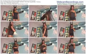 flirt4free-michelle-pose-10-21-2025-12-37-43