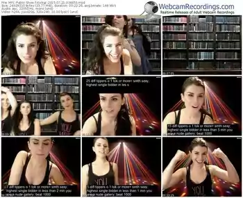 myfreecams-kickaz-public-show-07_21_2015-03_48_53