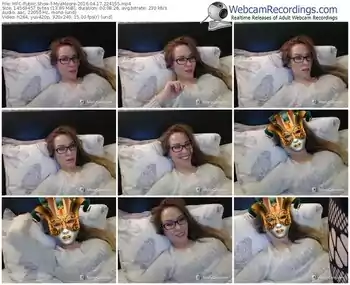 myfreecams-myamoore-webcam-show-04_17_2016-22_41_55