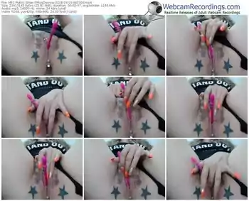 myfreecams-missdivinna-webcam-show-06_19_2018-08_23_09