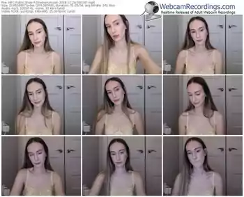 myfreecams-strwberrymoon-webcam-show-12_29_2018-00_02_47