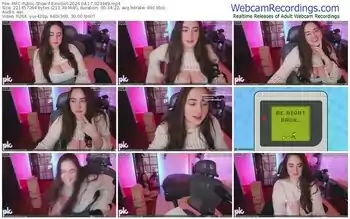 myfreecams-emogirl-04-17-2024-02-39-49