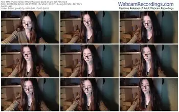 myfreecams-moonpassion-04-20-2024-20-57-36