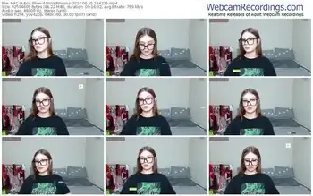 myfreecams-moonpriinces-06-25-2024-18-42-35