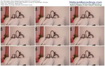 myfreecams-bad_princesss-07-17-2024-12-33-45