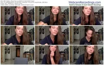 myfreecams-qi_ra-01-06-2025-02-30-27