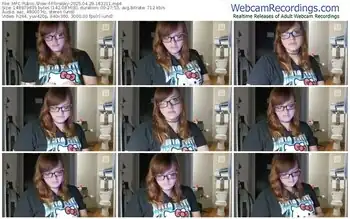 myfreecams-florasky-04-29-2025-18-32-11