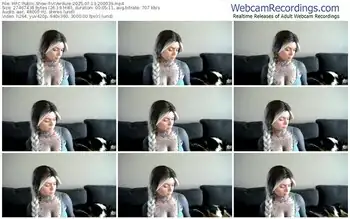 myfreecams-viverdure-07-13-2025-20-00-39