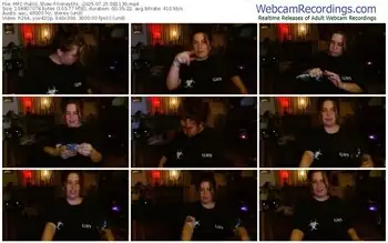 myfreecams-honeytits_-07-25-2025-08-11-39