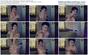 myfreecams-strawberrrri1-08-03-2025-03-05-42