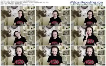 myfreecams-moon_foxy-08-25-2025-03-00-23