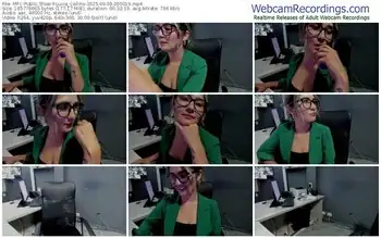 myfreecams-lucia_collins-09-08-2025-00-00-19