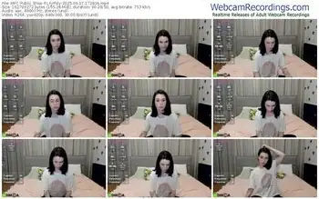 myfreecams-lilypoly-09-17-2025-17-28-36