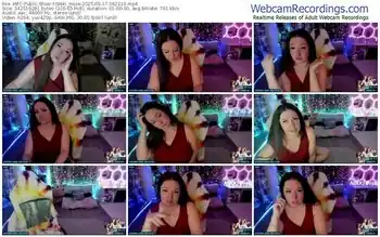 myfreecams-nikki_haze-09-17-2025-06-22-10