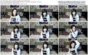 myfreecams-lilypoly-11-19-2025-17-00-27