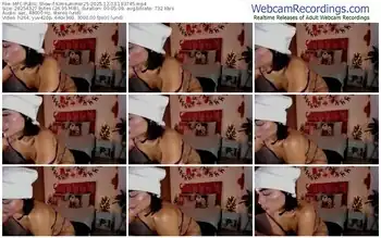 myfreecams-kimsummer25-12-03-2025-19-37-45