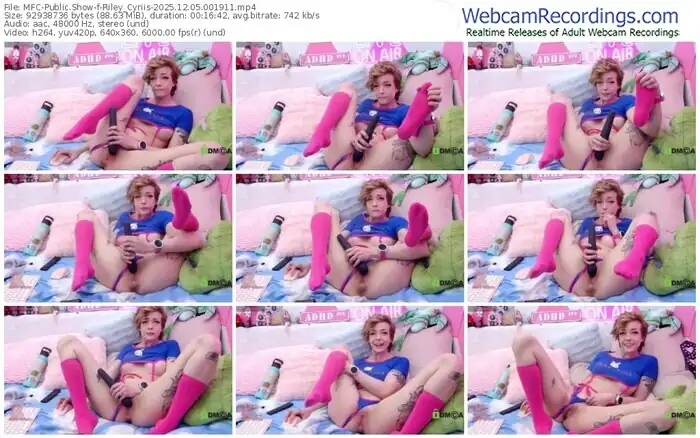 myfreecams-riley_cyriis-12-05-2025-00-19-11