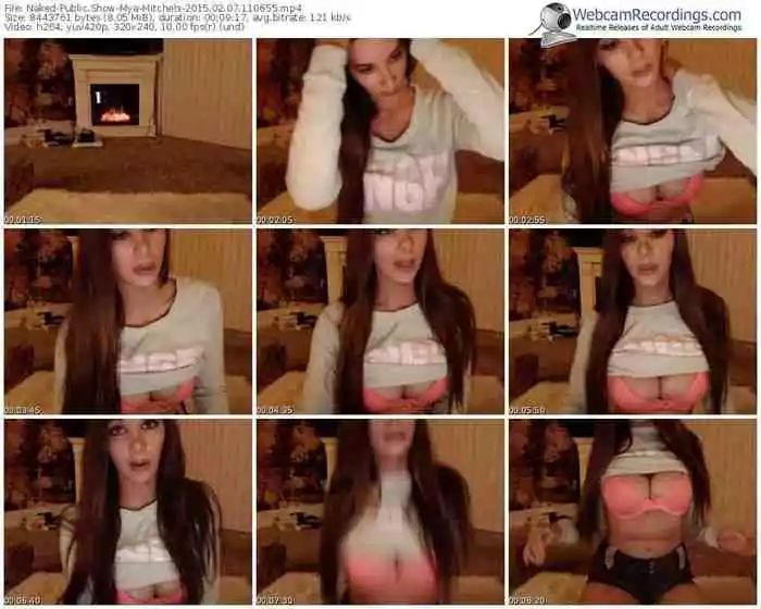 naked-mya-public-show-02_07_2015-11_06_55