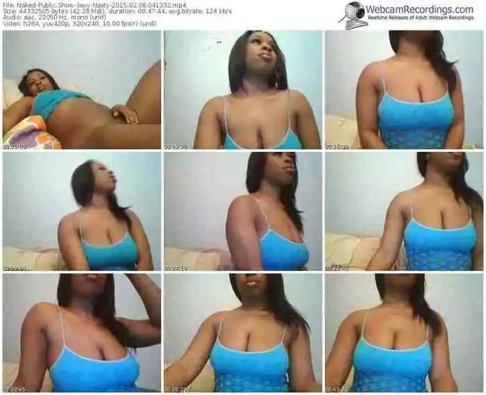 naked-sexy-public-show-02_08_2015-04_13_32