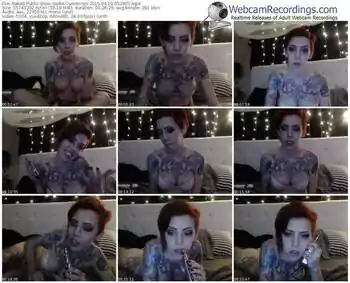 naked-sadie-cummings-public-show-04_10_2015-05_29_05