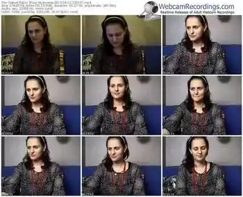 naked-myareena-public-show-04_12_2015-13_01_37