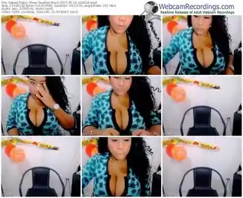 naked-swallow-back-public-show-05_15_2015-22_40_24