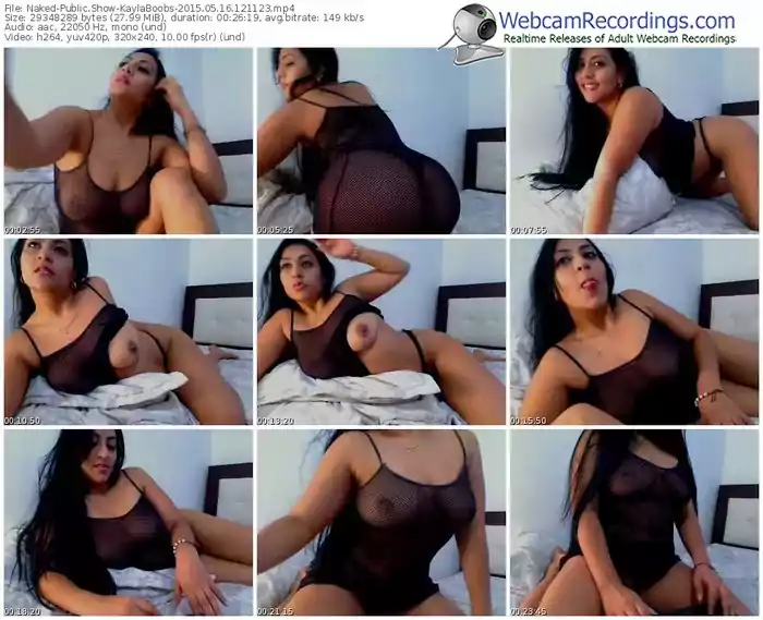 naked-kaylaboobs-public-show-05_16_2015-12_11_23