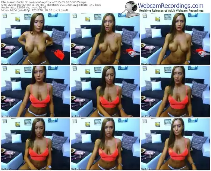naked-annasexychick-public-show-05_30_2015-00_00_05