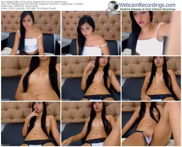 naked-anny-angel-public-show-05_30_2015-16_54_44