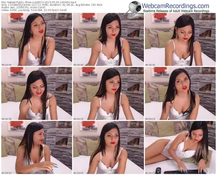 naked-lorettxx-public-show-05_30_2015-14_04_34