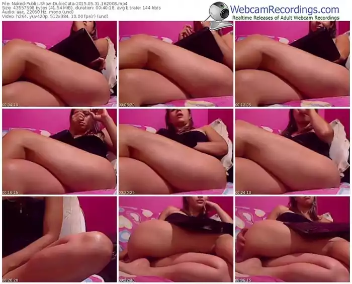 naked-dulcecata-public-show-05_31_2015-16_20_08