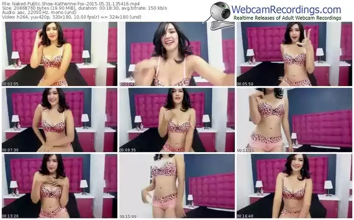 naked-katherine-fox-public-show-05_31_2015-13_54_16