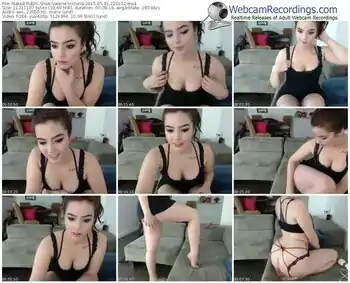 naked-valerie-victoria-public-show-05_31_2015-22_01_02