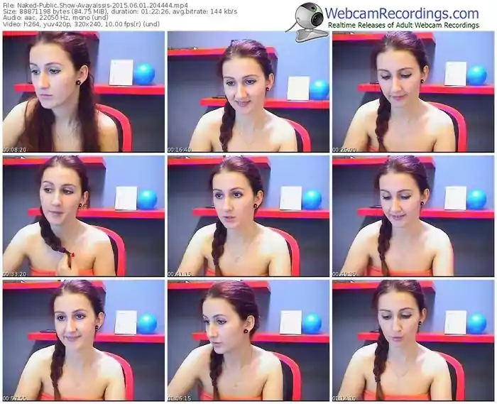 naked-avayaissis-public-show-06_01_2015-20_44_44