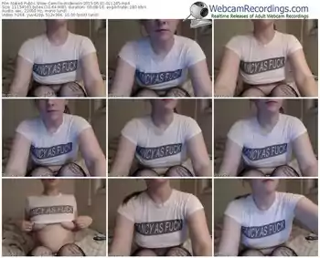 naked-camille-anderson-public-show-06_01_2015-01_12_45