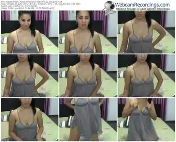 naked-brediana-public-show-06_02_2015-08_11_22